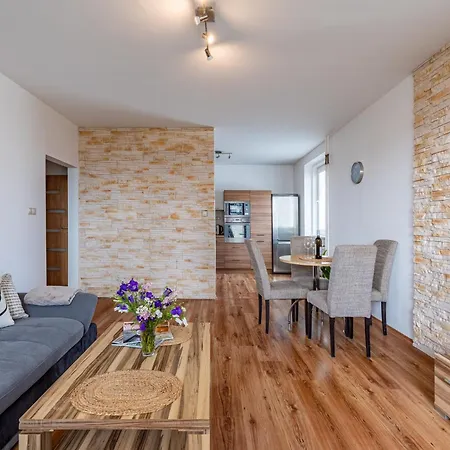 Apartmán Spacious With Ac And Stunning Views Bratislava