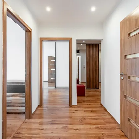 Apartment Spacious With Ac And Stunning Views Pressburg